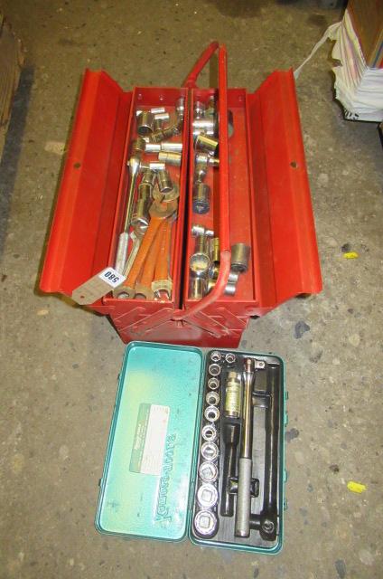 BOX OF TOOLS AND A SOCKET SET Image