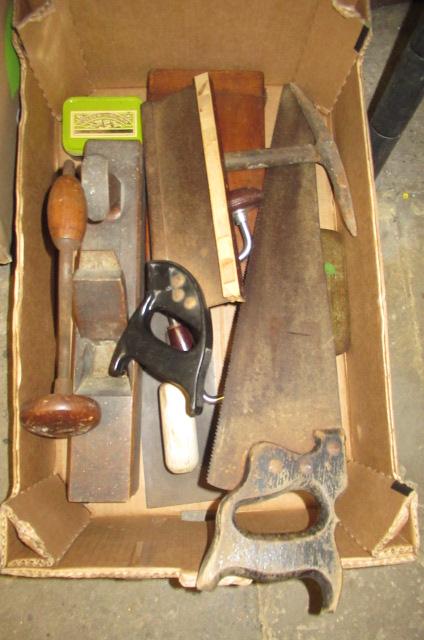 BOX OF TOOLS Image