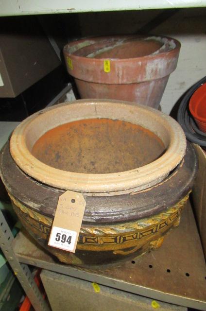 FIVE GARDEN PLANT POTS Image