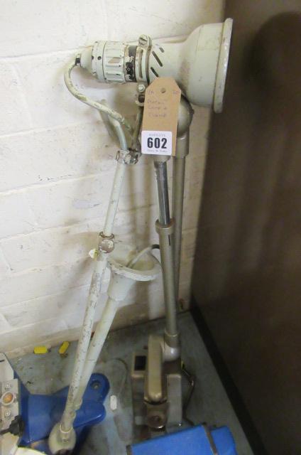 METAL CLAMP AND A LAMP Image