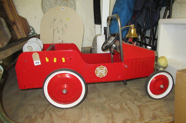 PEDAL FIRE ENGINE Image