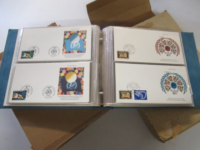 UNITED NATIONS AND ALBUM OF G.B. FIRST DAY COVERS Image