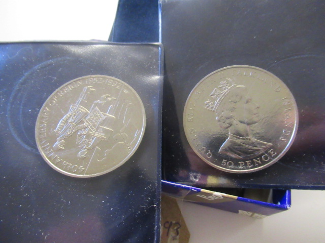 TWO 1992 FALKAND ISLAND SILVER 50P COINS AND A SILVER GUERNSEY £1 COIN Image