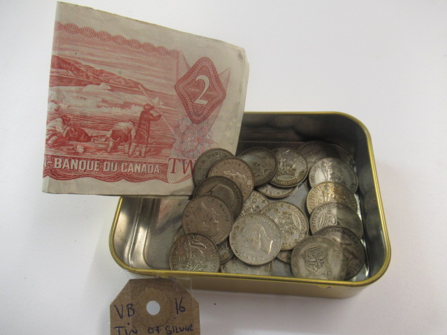 TIN OF SILVER AND OTHER SHILLINGS AND CANADIAN BANK NOTES Image