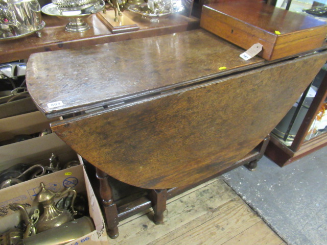 OAK DROP LEAF DINING TABLE Image