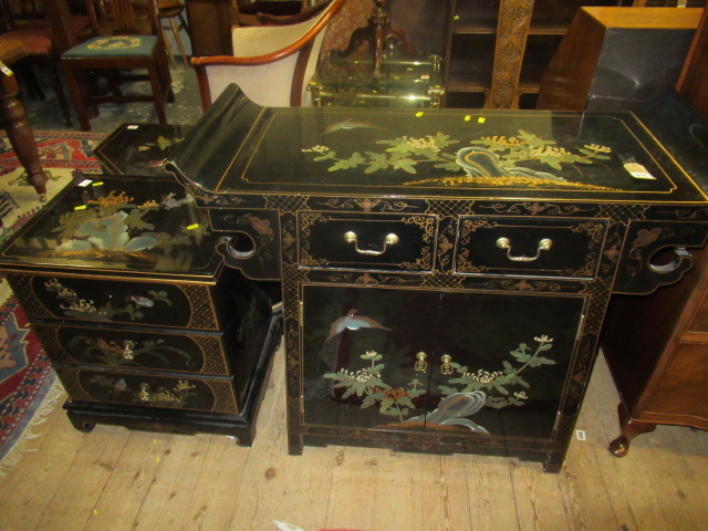 ORIENTAL STYLE LACQUERED CABINET Image