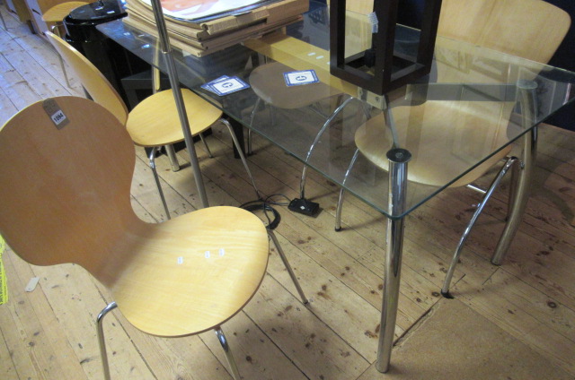 GLASS TOPPED TABLE AND FOUR CHAIRS Image