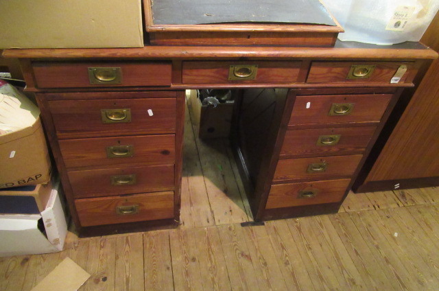 PITCH PINE CLERKS DESK Image