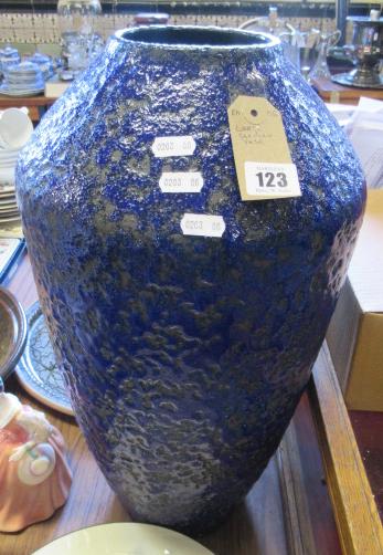 LARGE GERMAN VASE Image