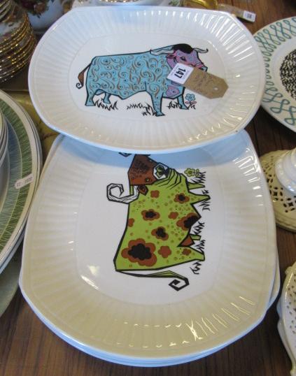 SIX BULL BEEFEATER PLATES Image