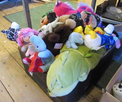 BOX OF SOFT TOYS Image