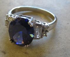 SILVER BLUE STONE SET RING Image