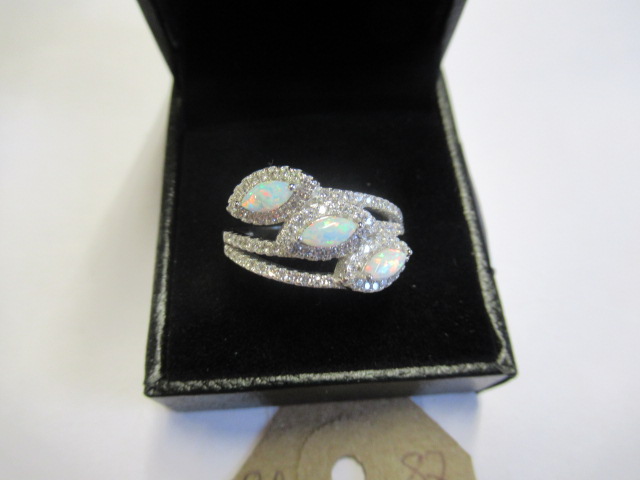 SILVER TRIPLE OPAL SET RING Image