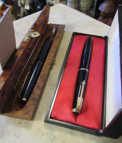 TWO GOLD NIB PARKER PENS Image