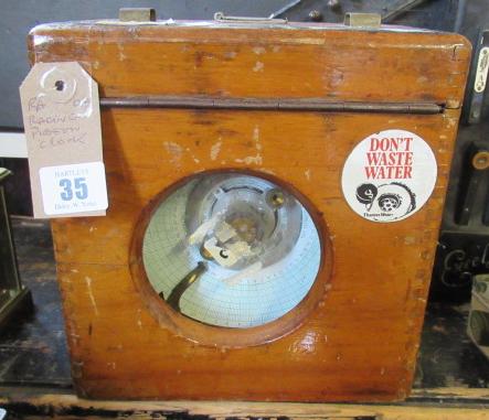 RACING PIGEON CLOCK Image