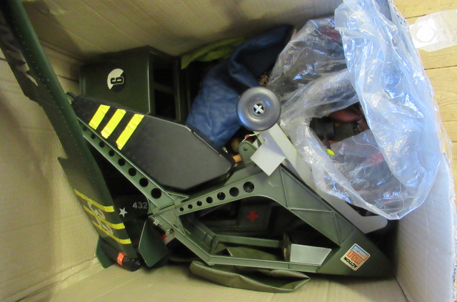 BOX OF VINTAGE ACTION MAN ITEMS Image