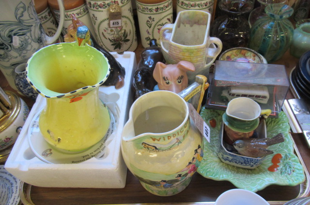 TRAY OF COLLECTABLE CERAMICS ETC Image