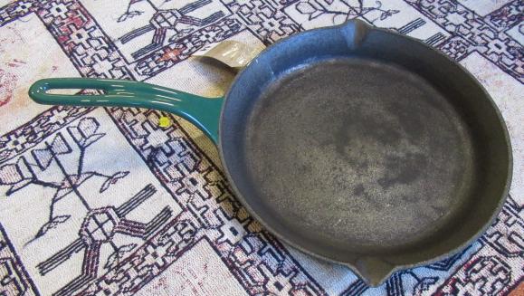 GREEN CAST IRON AGA SKILLET Image