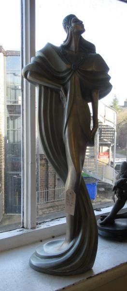 ART DECO STYLE FIGURE SIGNED AUSTIN PROD INC 1989 Image