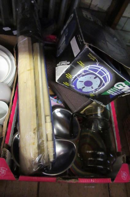 BOX OF MISCELLANEOUS INCLUDING CRICKET BAT Image
