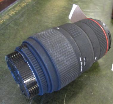 70-300 ML TAMRON CAMERA LENS Image