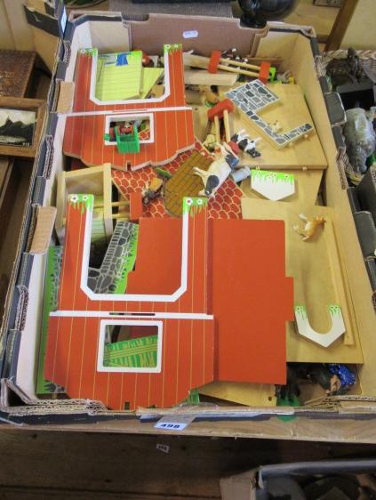 BOX OF CHILDS FARMYARD BUILDINGS Image