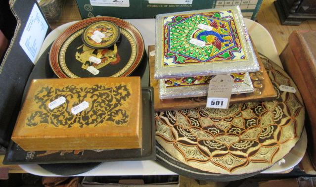 TRAY OF EASTERN ITEMS Image