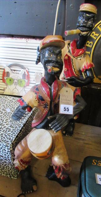 TWO CUBAN FIGURES Image