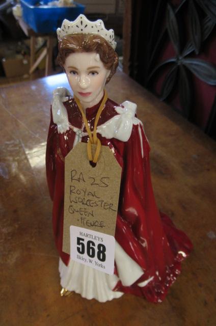 ROYAL WORCESTER FIGURE--QUEEN ELIZABETH Image