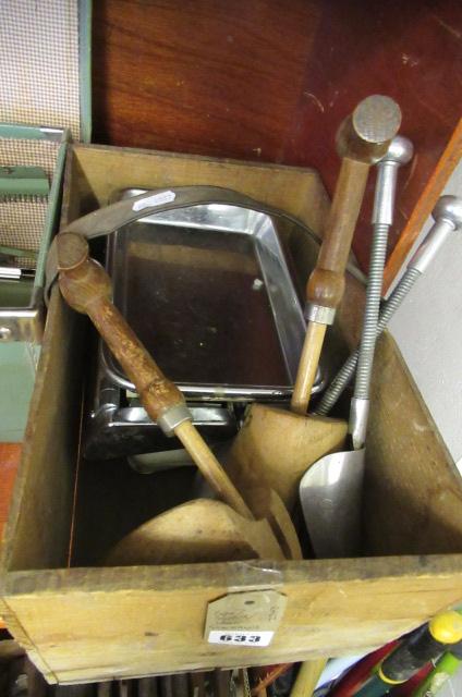 BOX OF SCALES AND SHOE STRETCHERS Image