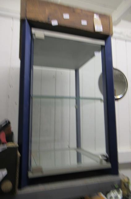 INDUSTRIAL DISPLAY CABINET WITH KEY Image