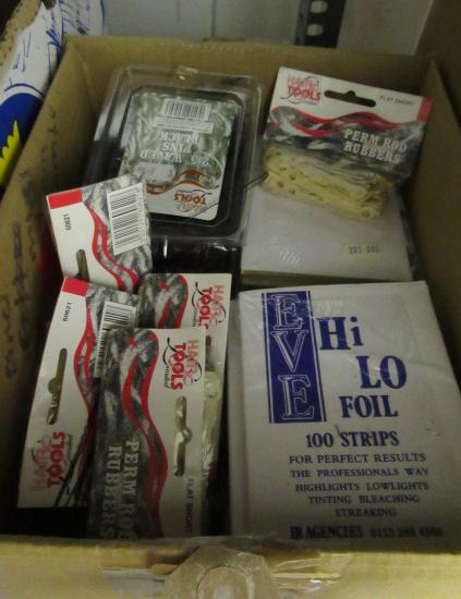 BOX OF HAIRDRESSING SUPPLIES Image
