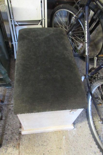 STONEWARE CHEST Image