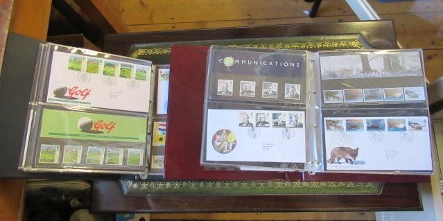 ROUGE AND GREEN ALBUMS OF FIRST DAY COVERS Image