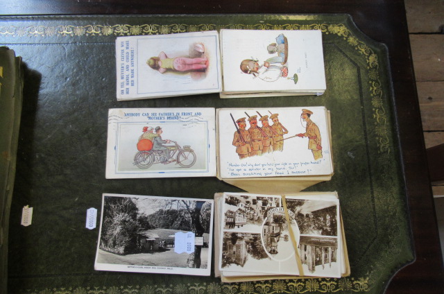 SMALL QUANTITY OF VINTAGE POSTCARDS Image