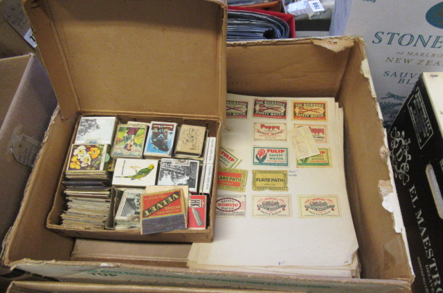 COLLECTION OF MATCH FOLDERS AND LABELS Image