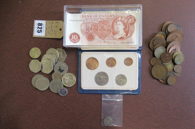 QUANTITY OF UK COINS INCLUDING DECIMAL FOLDER AND 10 SHILLING NOTE Image