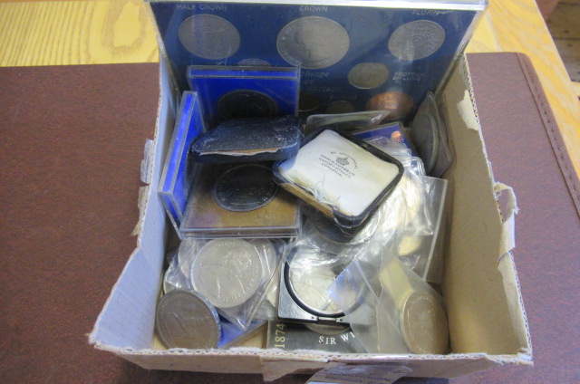 BOX OF COMMEMORATIVE CROWNS ETC Image