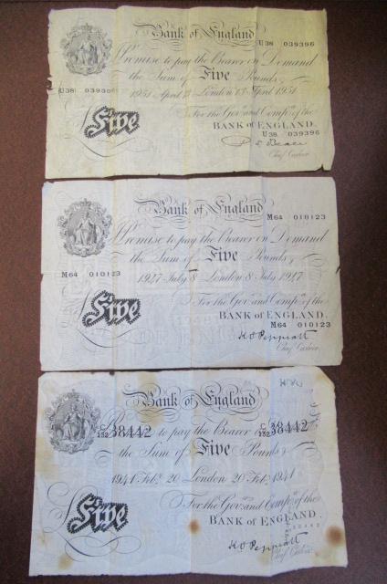 THREE LARGE WHITE £5 NOTES Image