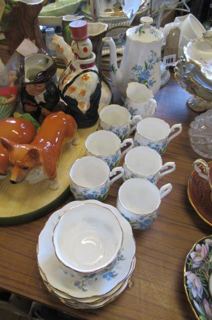 ROYAL ALBERT FORGET ME NOT PATTERN COFFEE SET Image