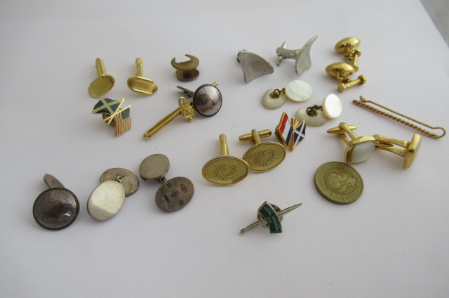 SILVER AND OTHER CUFFLINKS ETC Image