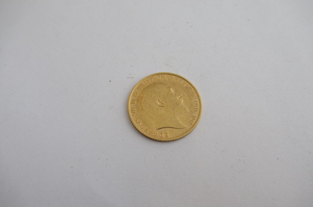 1910 GOLD HALF SOVEREIGN Image