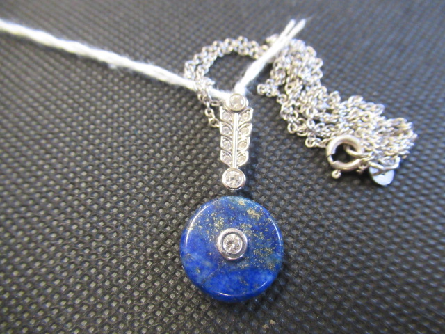 SILVER AND LAPIS LAZULI PENDANT ON SILVER CHAIN Image