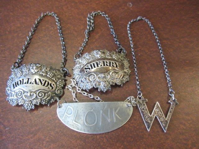 QUANTITY OF SILVER AND OTHER DECANTER LABELS Image