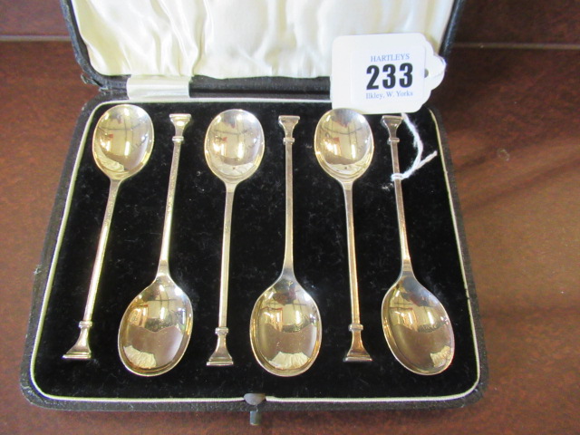 CASED SET OF SIX SEAL TOP TEASPOONS Image
