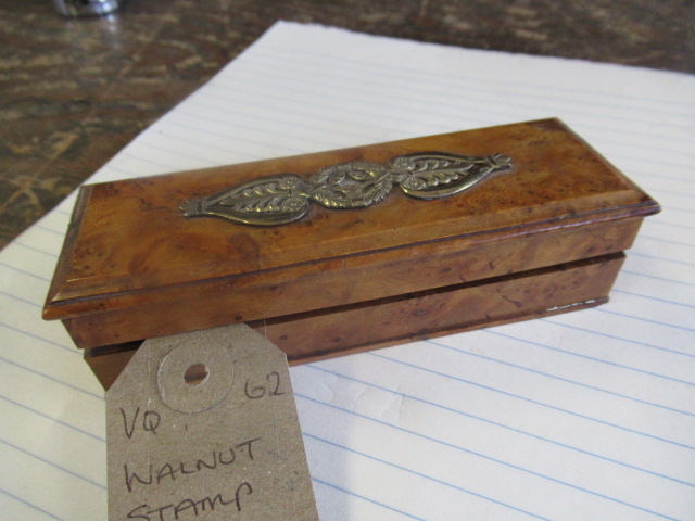 WALNUT STAMP BOX Image