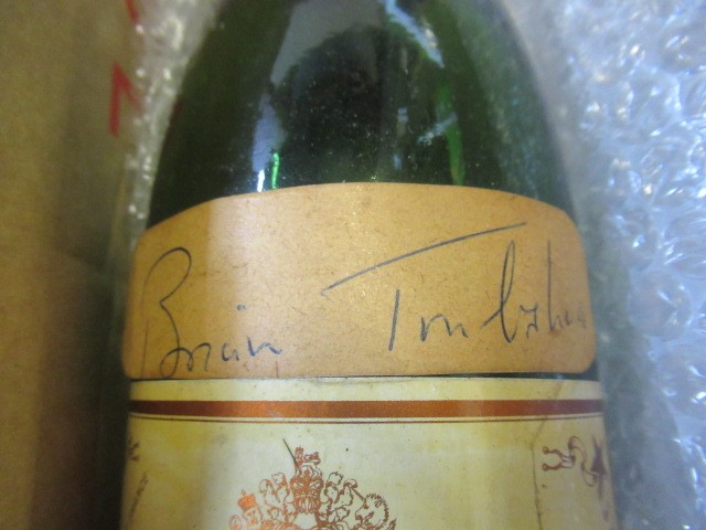 SIGNED EMPTY BOTTLE OF CHAMPAGNE CONCORDE'S FIRST FLIGHT  Image