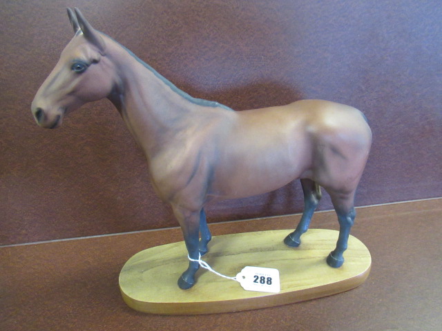 BESWICK MODEL OF ARKLE   Image