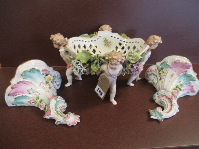PAIR OF CONTINENTAL PORCELAIN BRACKETS AND A CENTRE BOWL Image