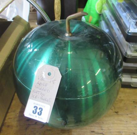 RETRO APPLE ICE BUCKET Image